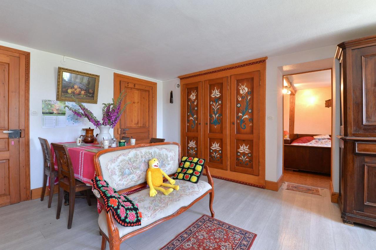 Gites Ou Chambres D'Hotes A La Ferme Orbey Ngoại thất bức ảnh