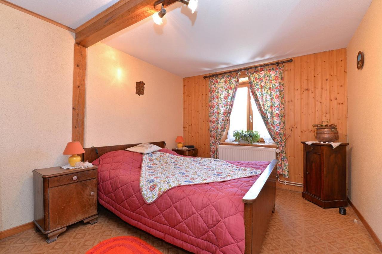 Gites Ou Chambres D'Hotes A La Ferme Orbey Ngoại thất bức ảnh