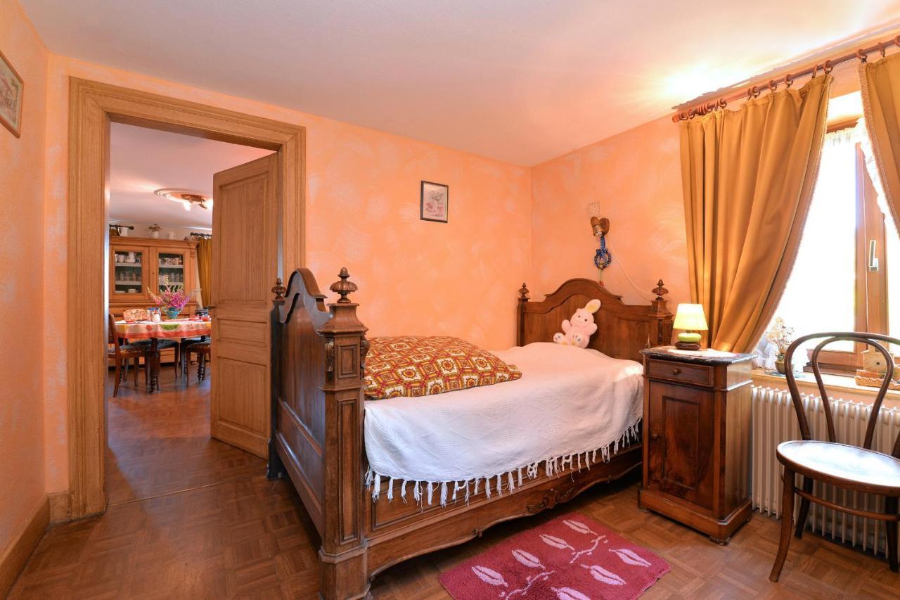 Gites Ou Chambres D'Hotes A La Ferme Orbey Ngoại thất bức ảnh