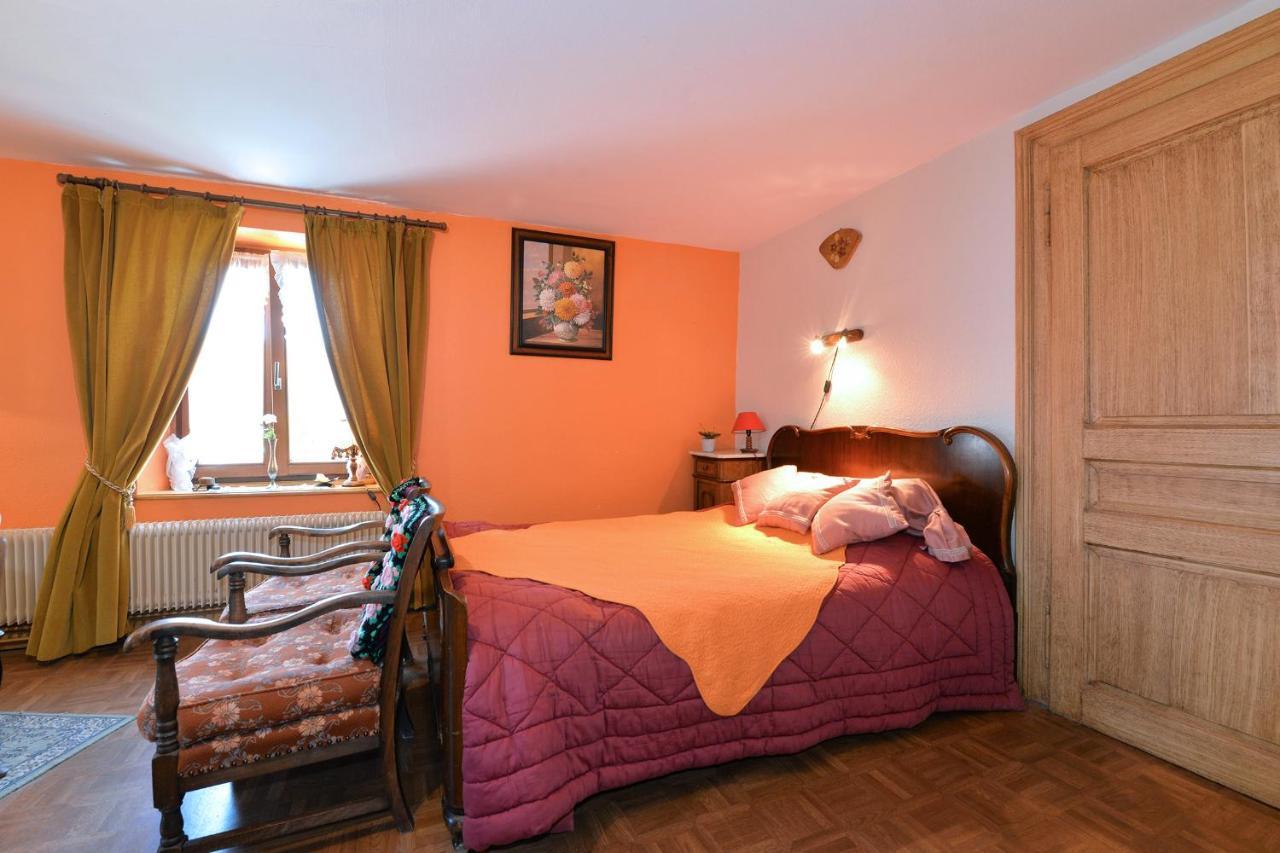 Gites Ou Chambres D'Hotes A La Ferme Orbey Ngoại thất bức ảnh